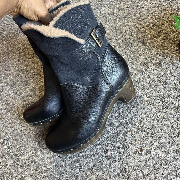 UGG Amoret Boots Black Leather Wooden Block Heel Womens Size US 10 Fold-over - Picture 7 of 9